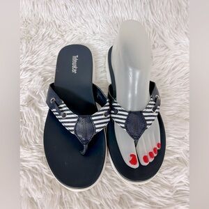 Tidewater Navy&White Sandals Size 7